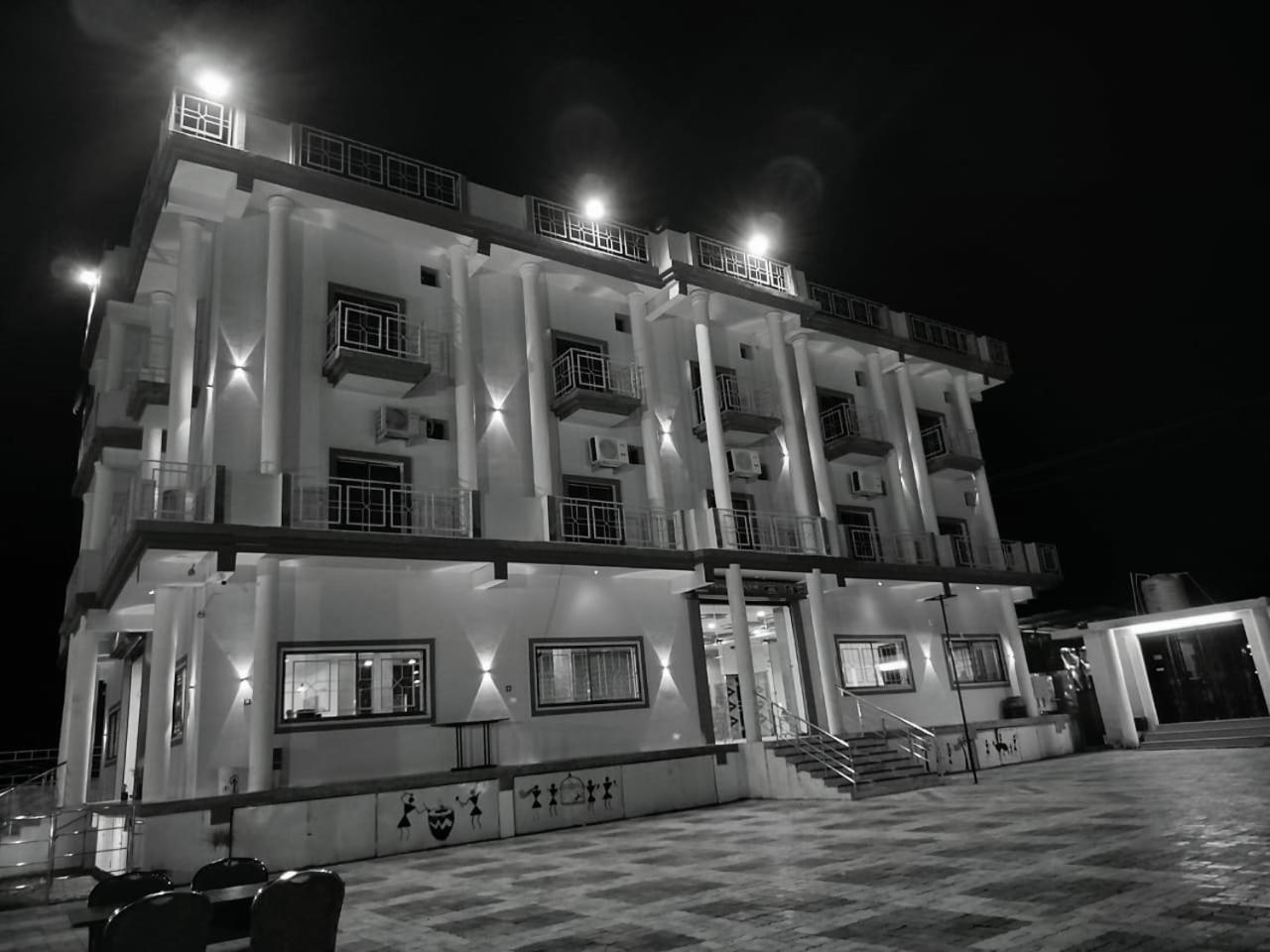 Mangalam Palace Seoni  Luaran gambar